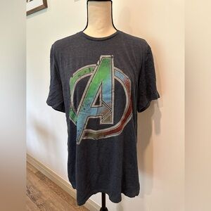 The Avengers Marvel Blue T-shirt L Comic Superhero Men Women  Unisex EUC